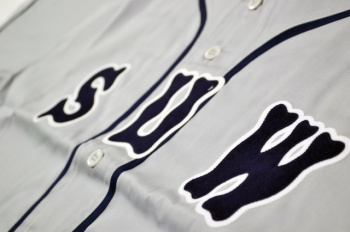 CLASSIC BASEBALL JERSEY